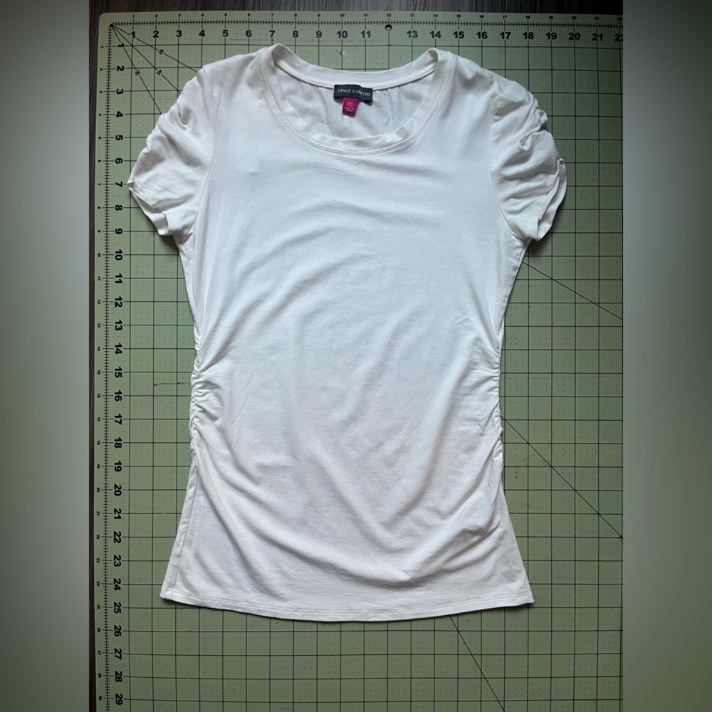 Vince Camuto White Short Sleeve Top